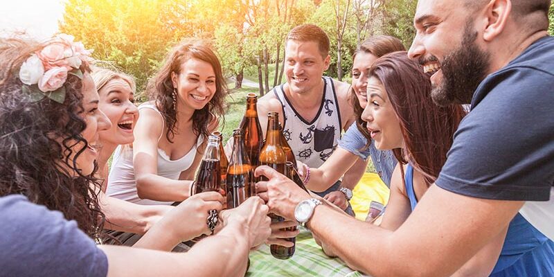 Auch Zero-Getränke schaden den Zähnen